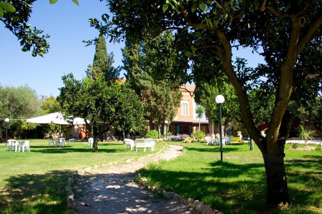 Agriturismo Santa Chiara Alezio Exteriér fotografie