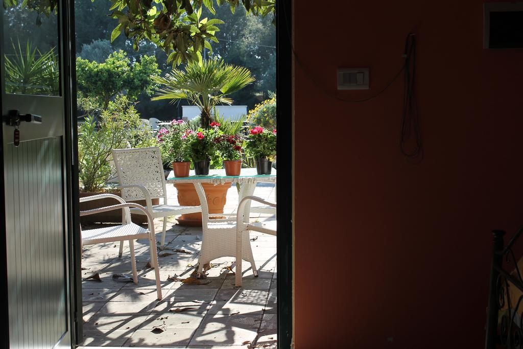Agriturismo Santa Chiara Alezio Exteriér fotografie